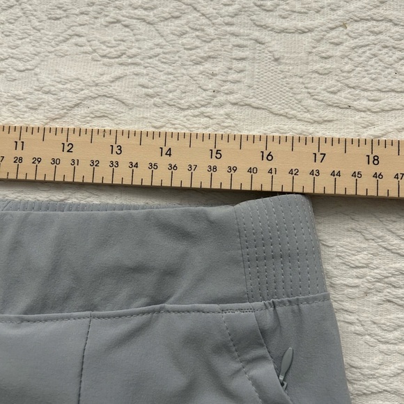 Columbia PFG light gray pants, women’s size large. Excellent condition. - Picture 5 of 9